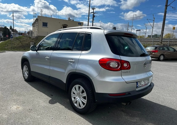 Volkswagen Tiguan cena 27700 przebieg: 228000, rok produkcji 2008 z Kłodzko małe 56